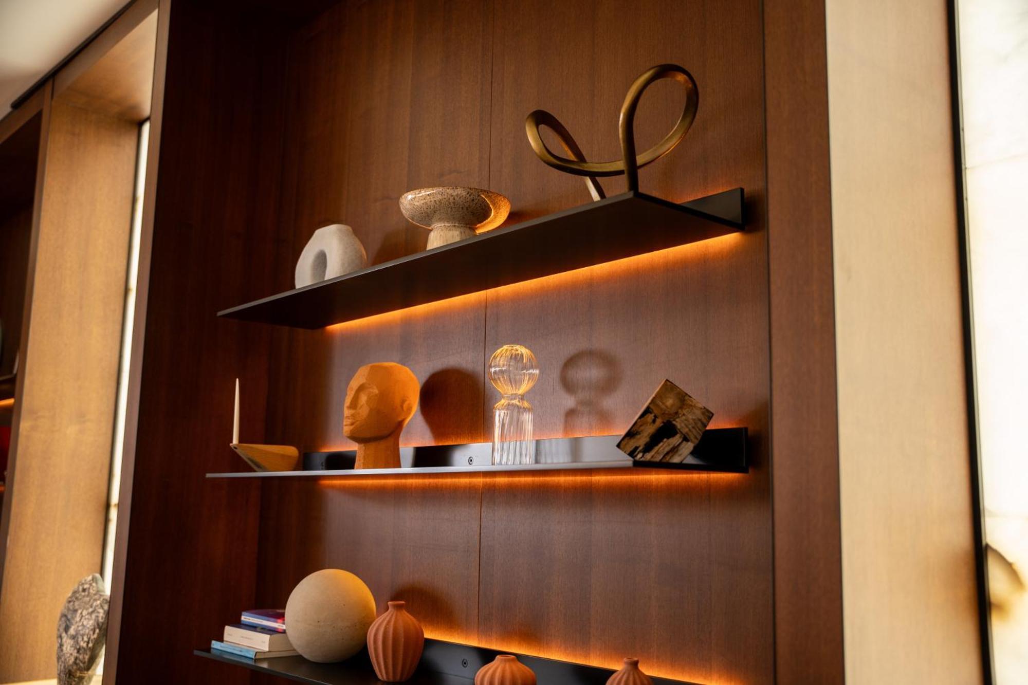 L'Esquisse Hotel & Spa Colmar - Mgallery Exterior foto A shelf with indirect lighting